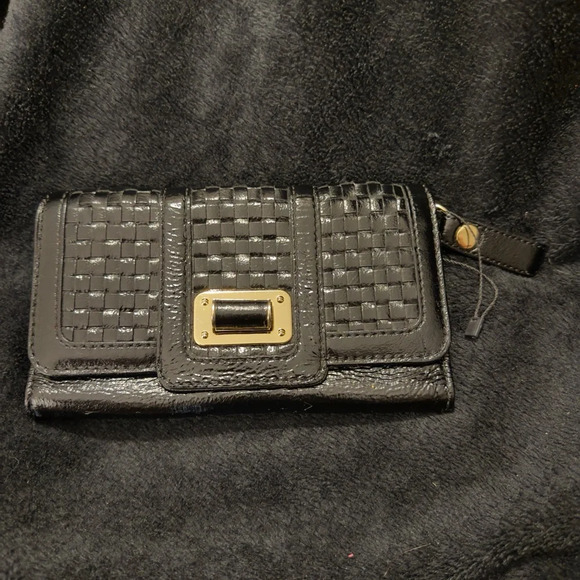 Elliott Lucca Black Cow Leather Clutch with Sliver Detail - Picture 7 of 12